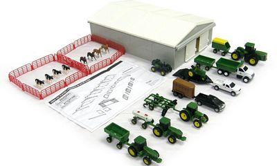 JOHN DEERE 70 PIECES MINI VEHICLE FARM TOY PLAYSET